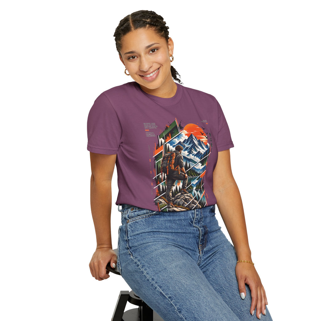 Wanderer Mountain Adventure Graphic T-Shirt